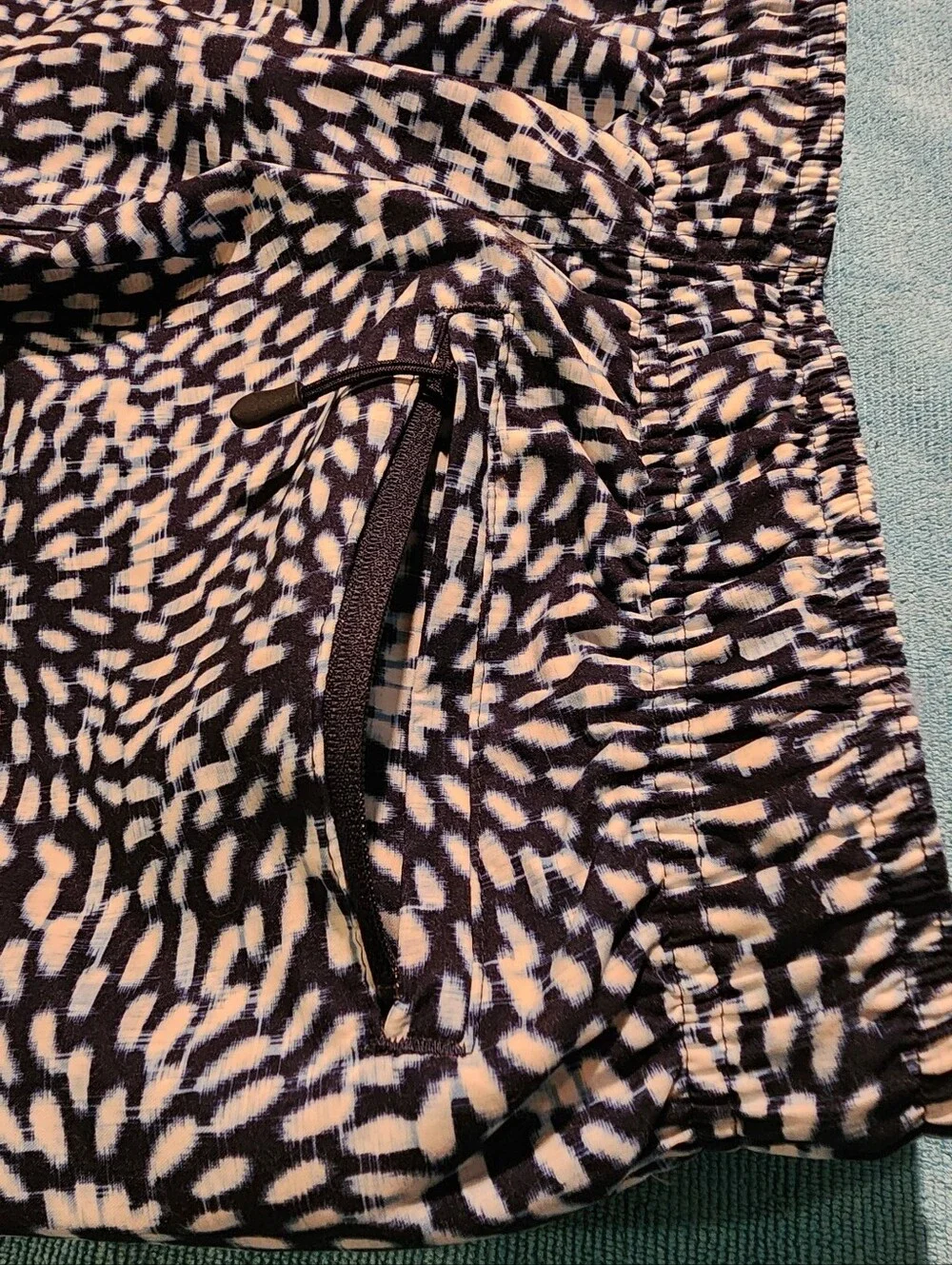 Roundtree & Yorke Navy and White Floral Swim Trunks